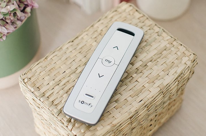 somfy-universe-shutters-situo-remote-control